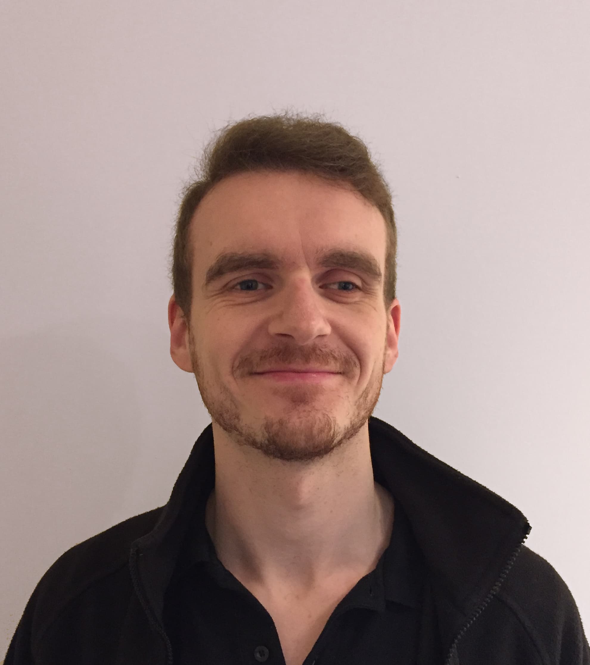 Scott Eveleigh Headshot